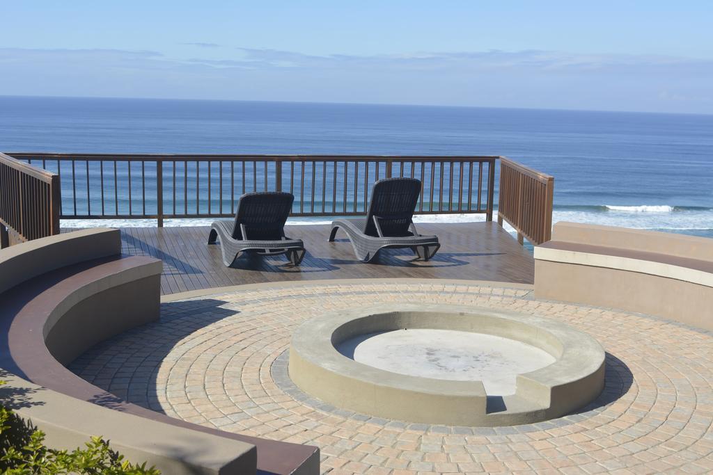 Beach Retreat Guesthouse Amanzimtoti Exterior photo